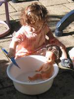 Leora en pop